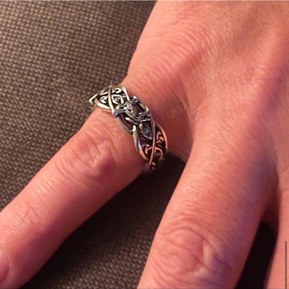 925 Sterling Silver Blue Topaz Celtic Wolf Ring - Picture 9 of 14